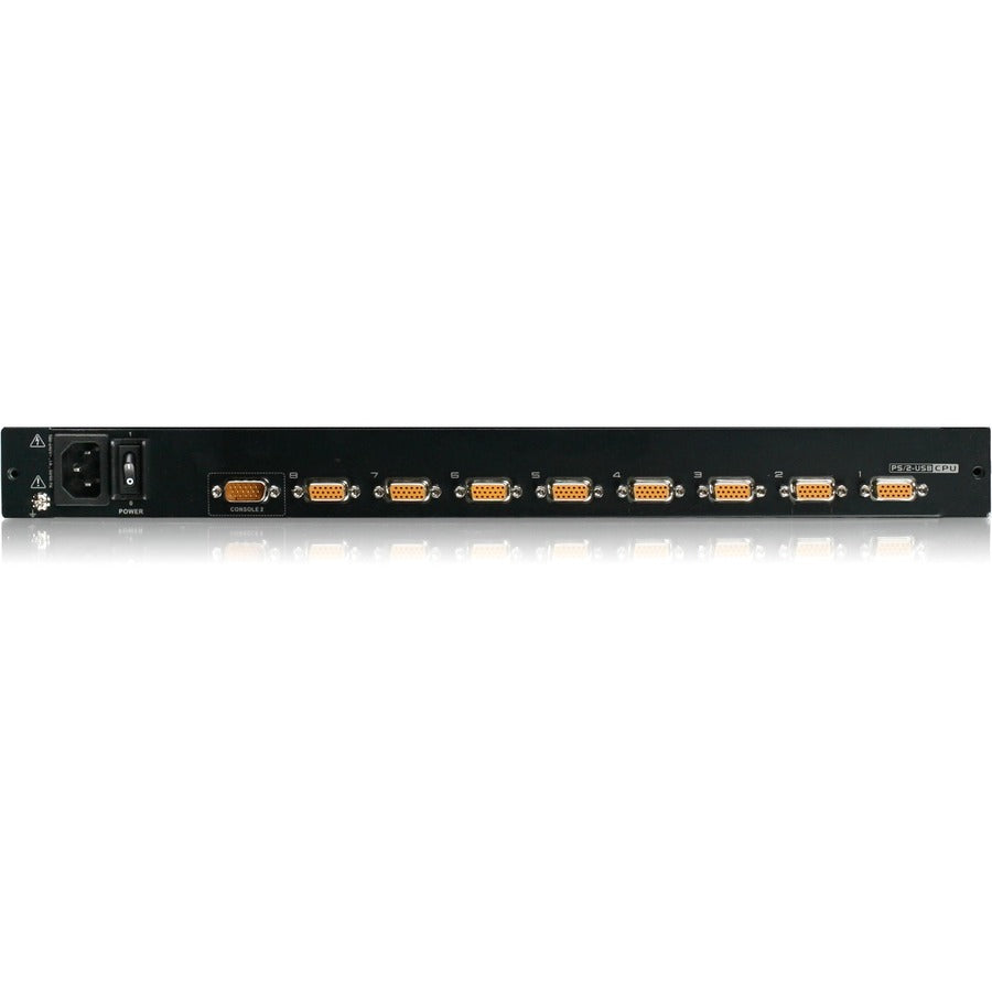 IOGEAR 8-Port LCD Combo KVM Switch with PS/2 KVM Cables