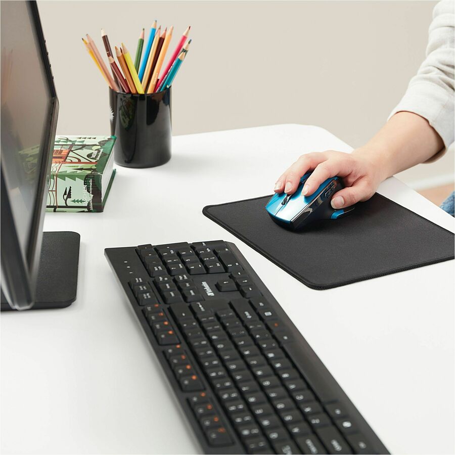 Verbatim Wireless Desktop 8-Button Deluxe Blue LED Mouse - Blue