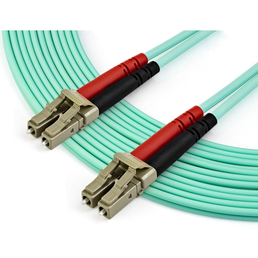StarTech.com 7m (22ft) LC/UPC to LC/UPC OM4 Multimode Fiber Optic Cable, 50/125&micro;m, 100G, Low Insertion Loss, LSZH Fiber Jumper Cord