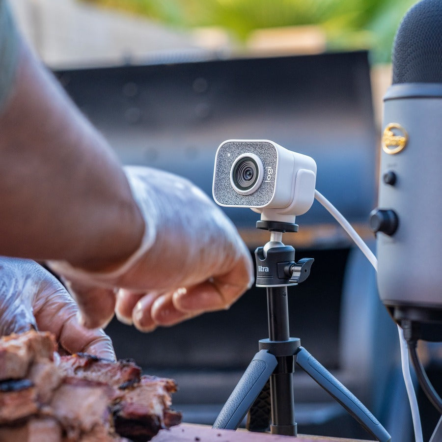 Logitech Stream Cam Off White - Share your passion with Logitech StreamCam.