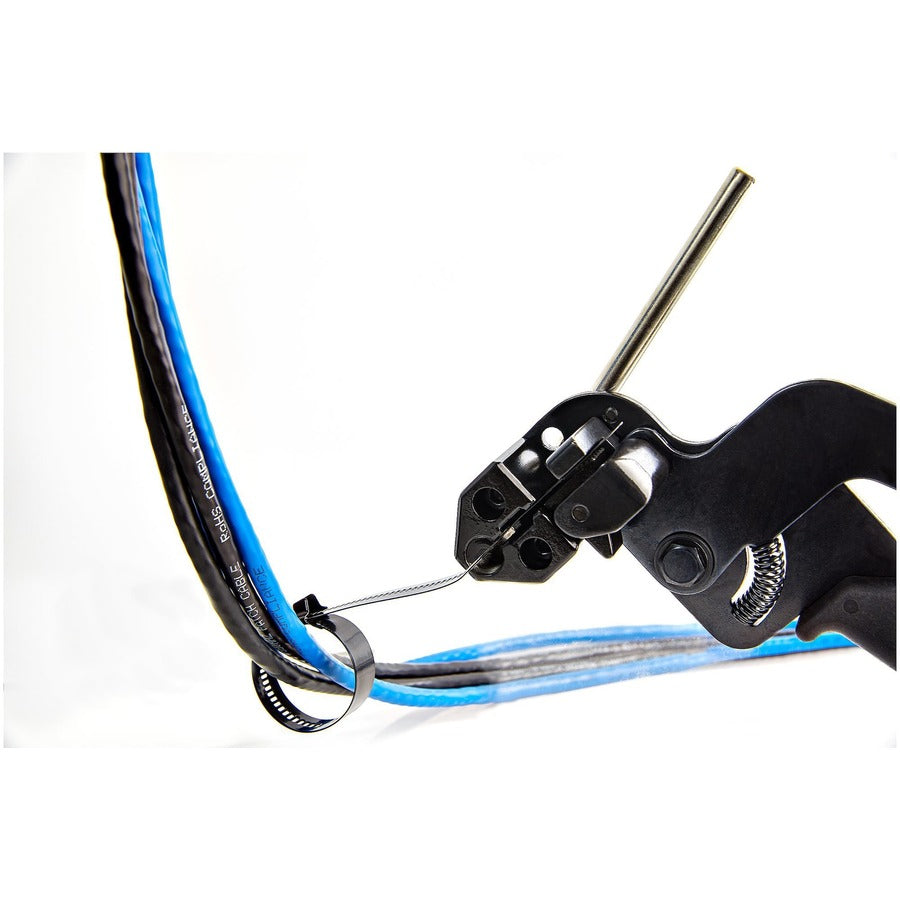 StarTech.com 9"(22cm) Metal Cable Ties, 2-1/4"(55mm) Bundle Dia. 100lb(45kg) Tensile Strength, Nylon Coated Stainless Steel Ties, 50 Pack