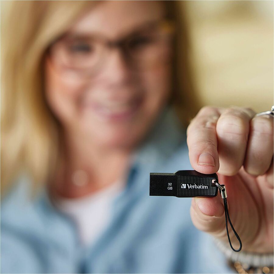 Verbatim 32GB Ergo USB Flash Drive - Black