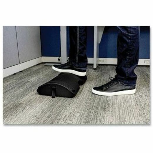 3M FOOT REST FOR STANDING DESK 19.98 in 11.97 in 4.2 in Footrest