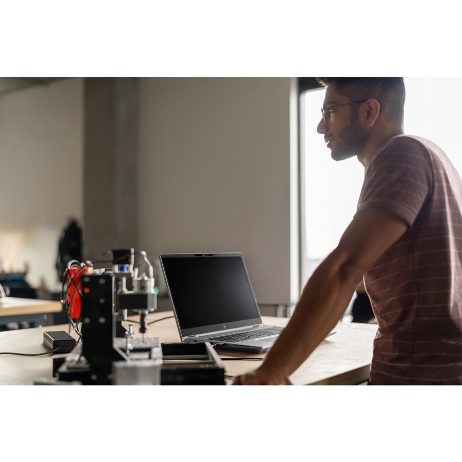 HP ZBook Fury 17 G7 17.3" Mobile Workstation - Intel Core i7 10th Gen i7-10850H - 32 GB - 1 TB HDD