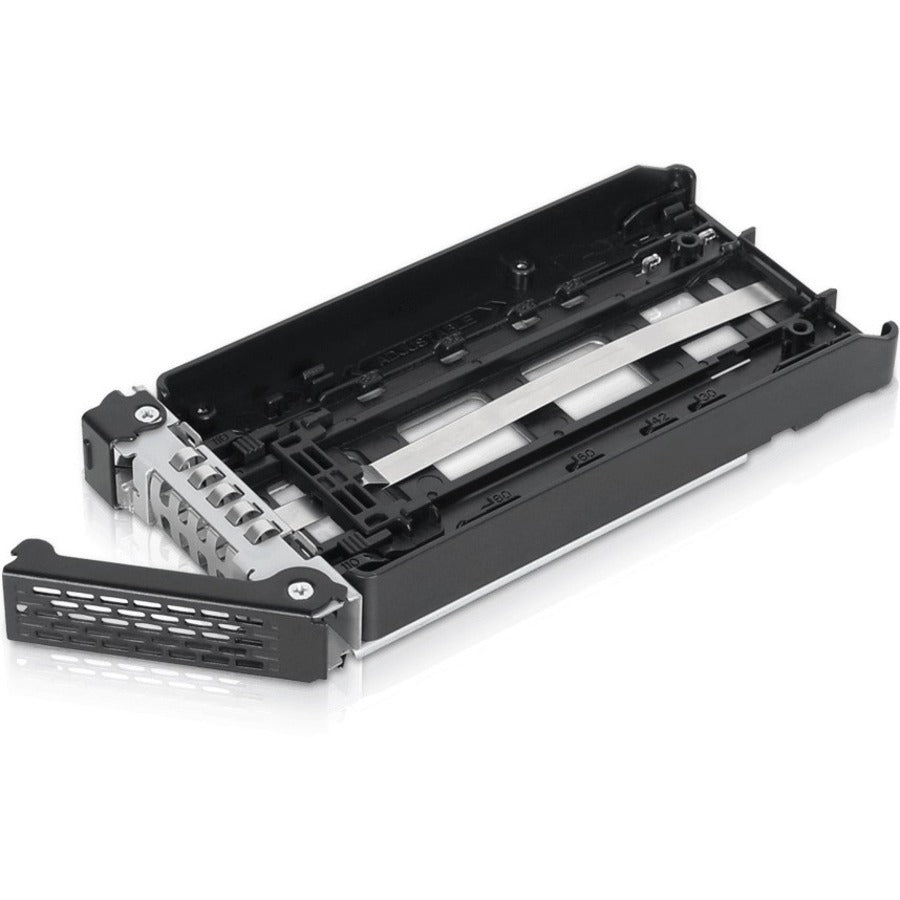 Icy Dock ToughArmor MB720MK-B V2 Drive Enclosure for 5.25" M.2, PCI Express NVMe 4.0 x4 - SFF-8612 OCuLink Host Interface Internal - Black