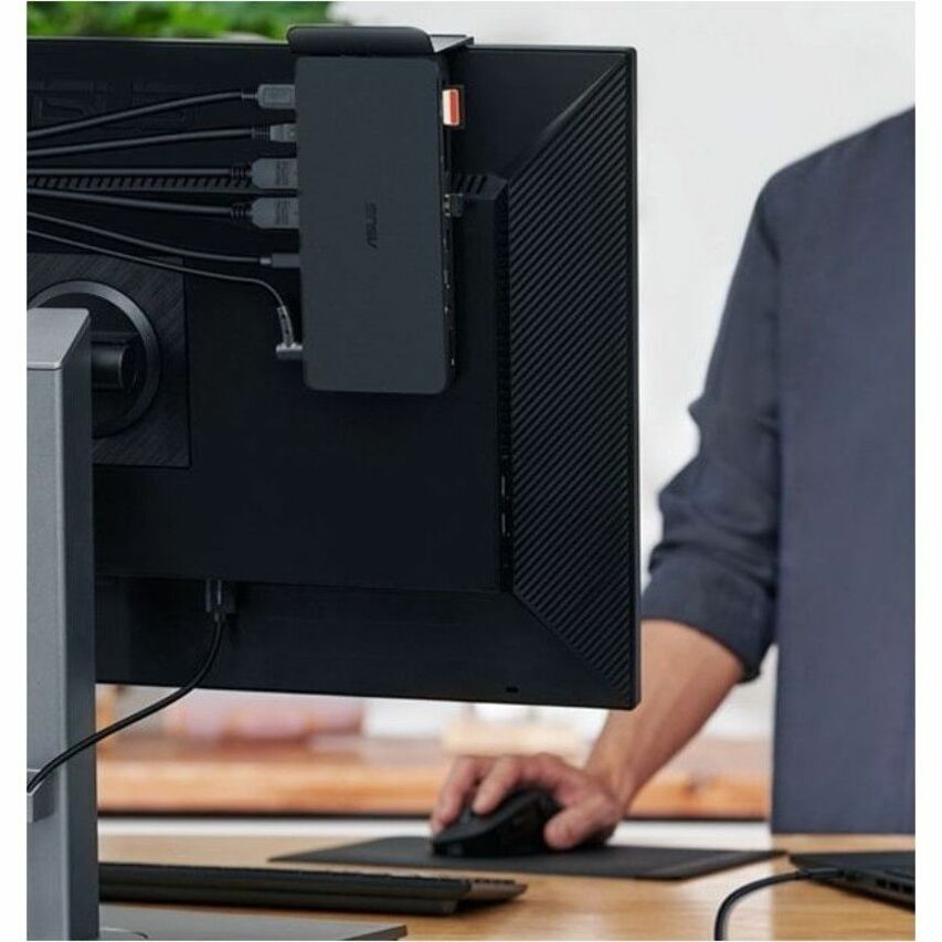 ASUS Triple 4K Thunderbolt 4 Dock DC500