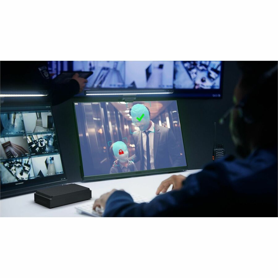 Asus NUC 13 Rugged Barebone System - Atom x7425E 1.50 GHz Quad-core (4 Core)