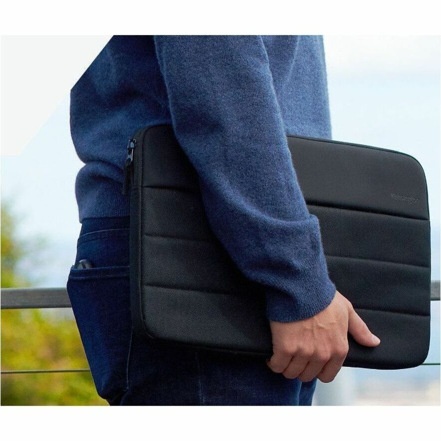 Kensington Carrying Case (Sleeve) for 15.6" to 16" Notebook - Black