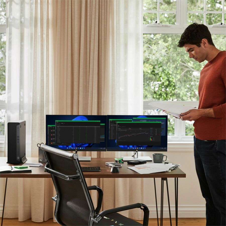 HP Elite 800 G9 Desktop Computer - Small Form Factor