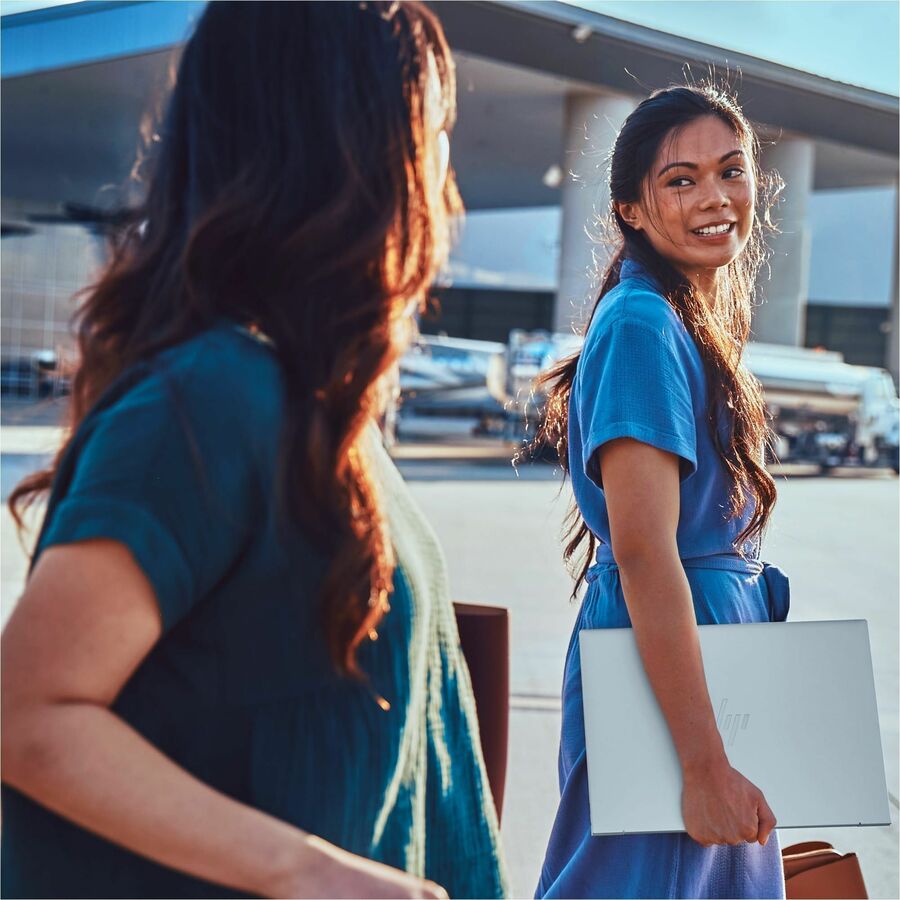 HP ZBook Firefly G11 16" Mobile Workstation - Intel