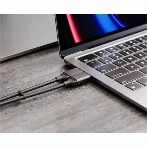 Alogic 10-in-1 USB-C MacBook Dock