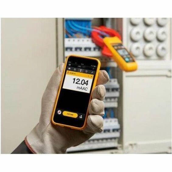 FLUKE Product overview: Fluke 368 FC Leakage Current Clamp Meter | Reduce downtime - Find leakage currents without taking equipment offline, 1.57 in