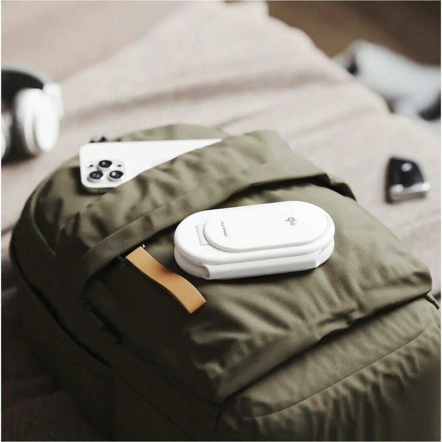 Alogic PackAway 3-in-1 Qi2 Fast Wireless Charger