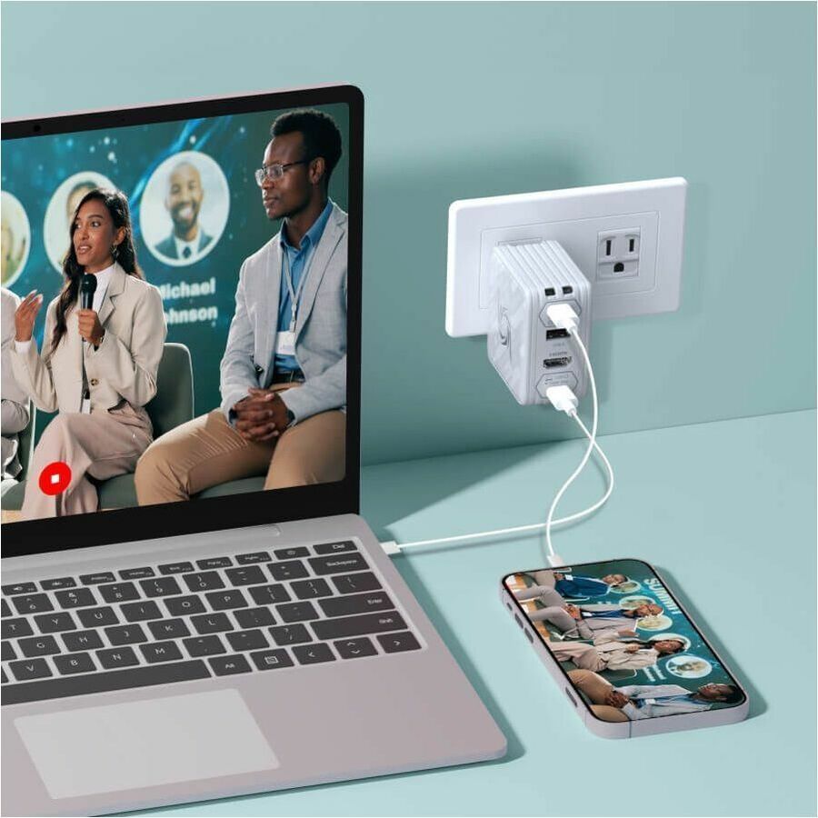 AVerMedia ELITE GO GC313Pro Charging/Recording/Video Transmission Device