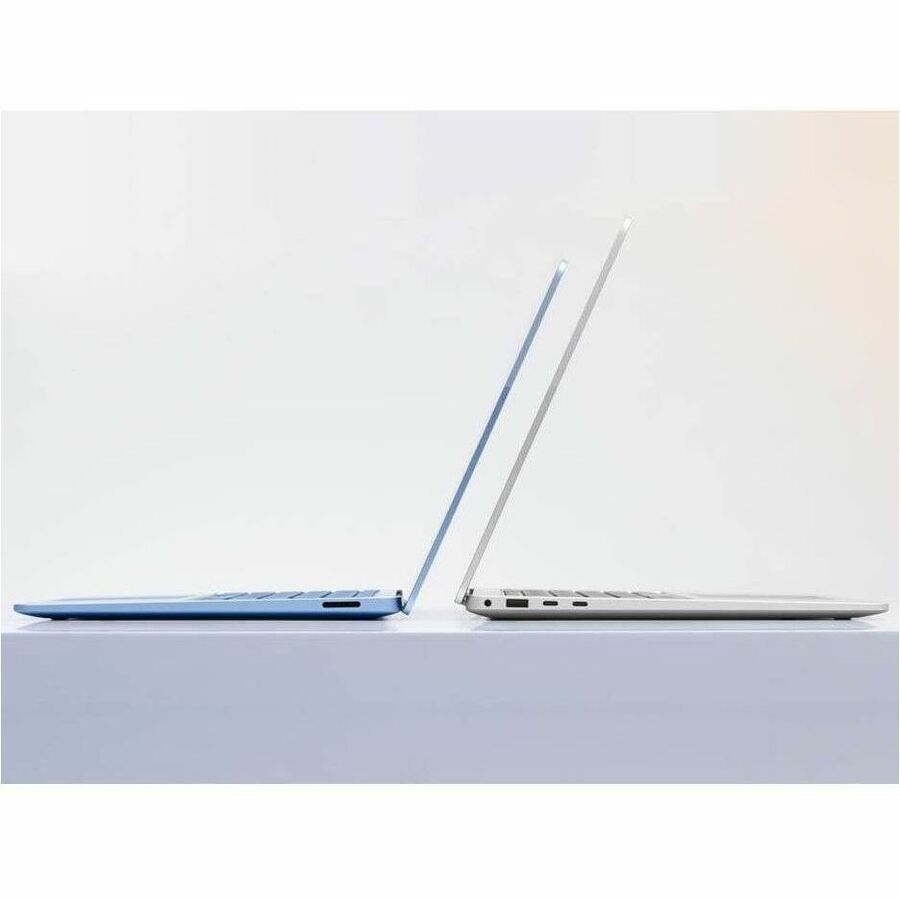 Microsoft  Lp7 13.8in Intel CU5/32/256 CM TAA SC English Win11 Platinum United States Government 1 License US Government TAA