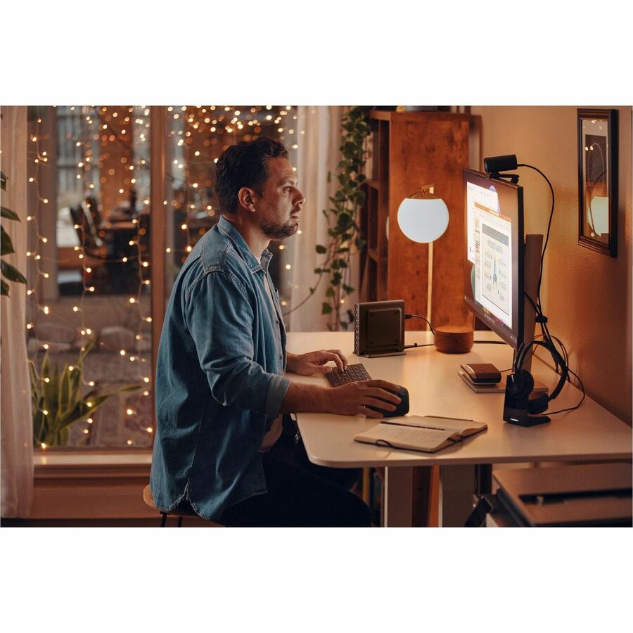 HP EliteDesk 8 G1a Desktop Computer - AMD Ryzen AI 5 PRO 340 - 16 GB - 256 GB SSD - Mini PC - Jack Black