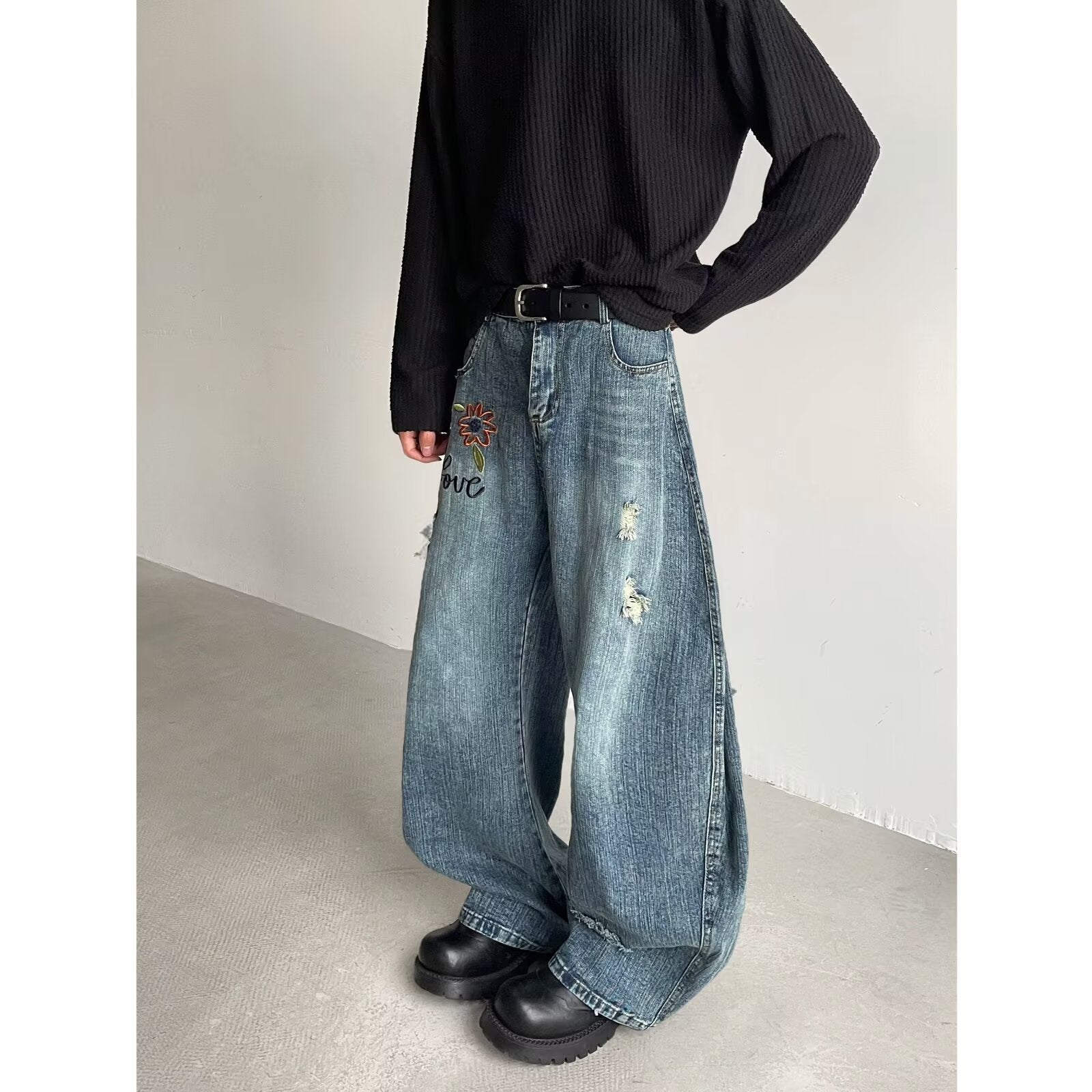 Flower Embroidery Curved Knife Denim Ripped Straight Tube Casual Pants
