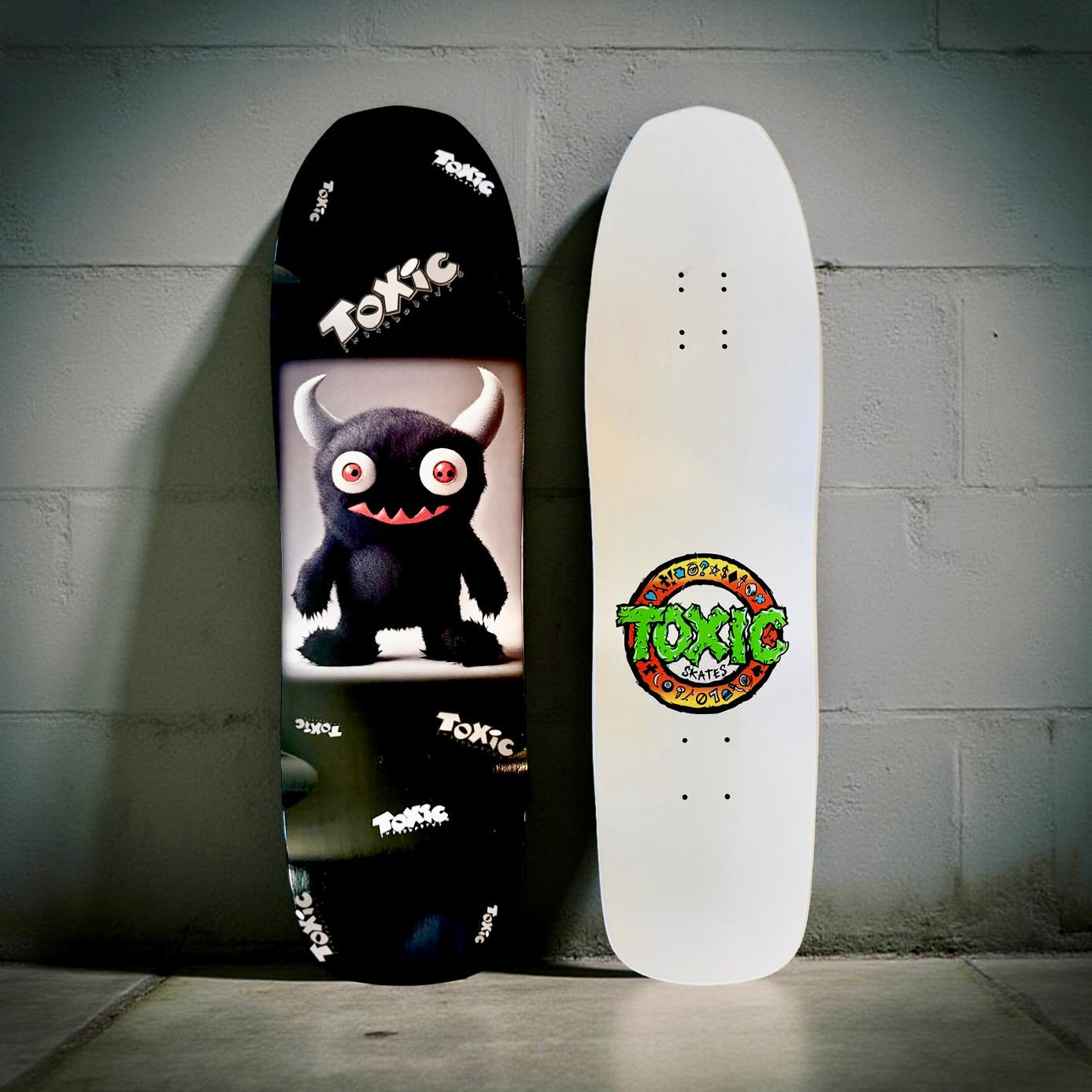 Two Pupil Pat “Demon-Shape” Deck 9.1”x32.5”
