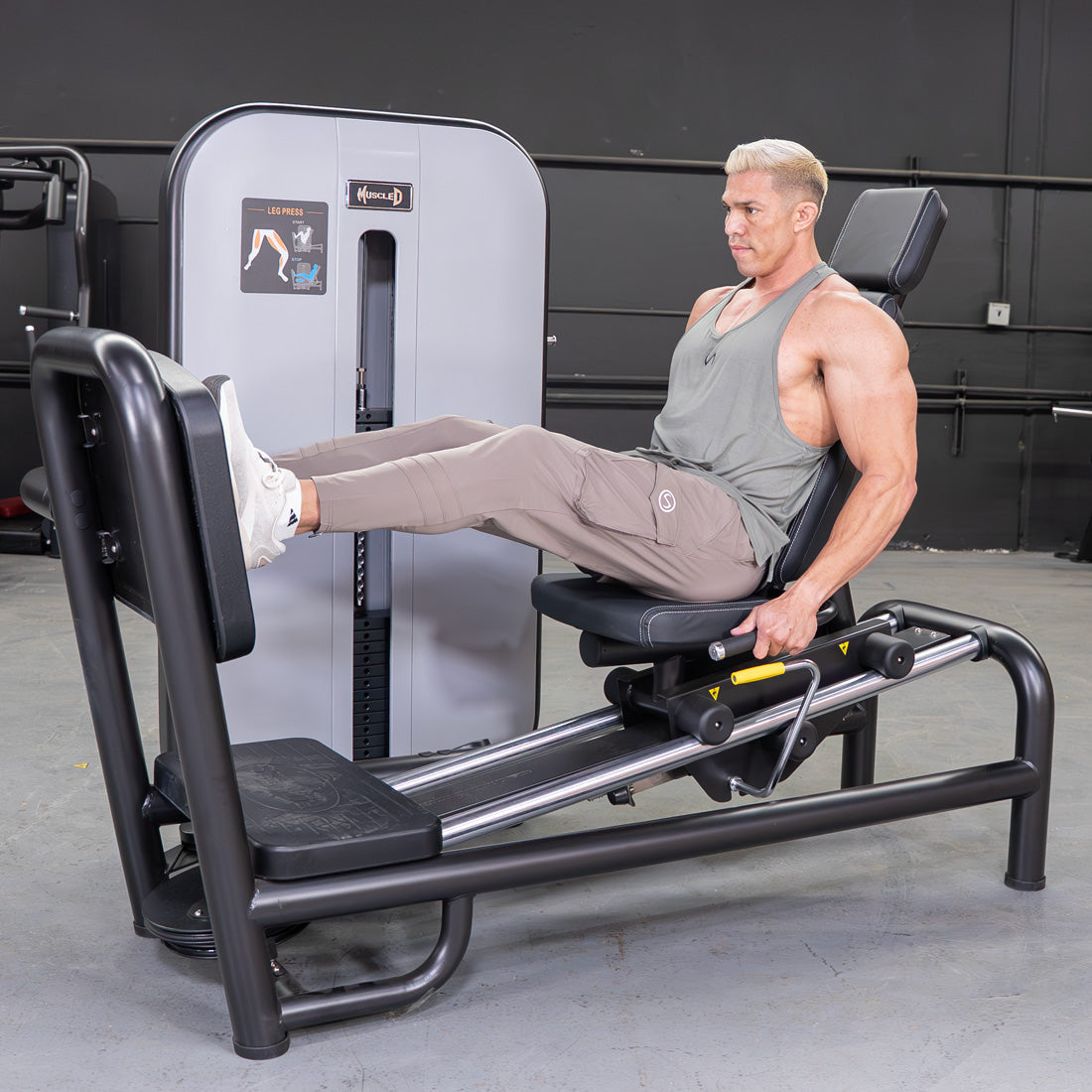 Vogue Selectorized Leg Press | 240lb Stack | Muscle D