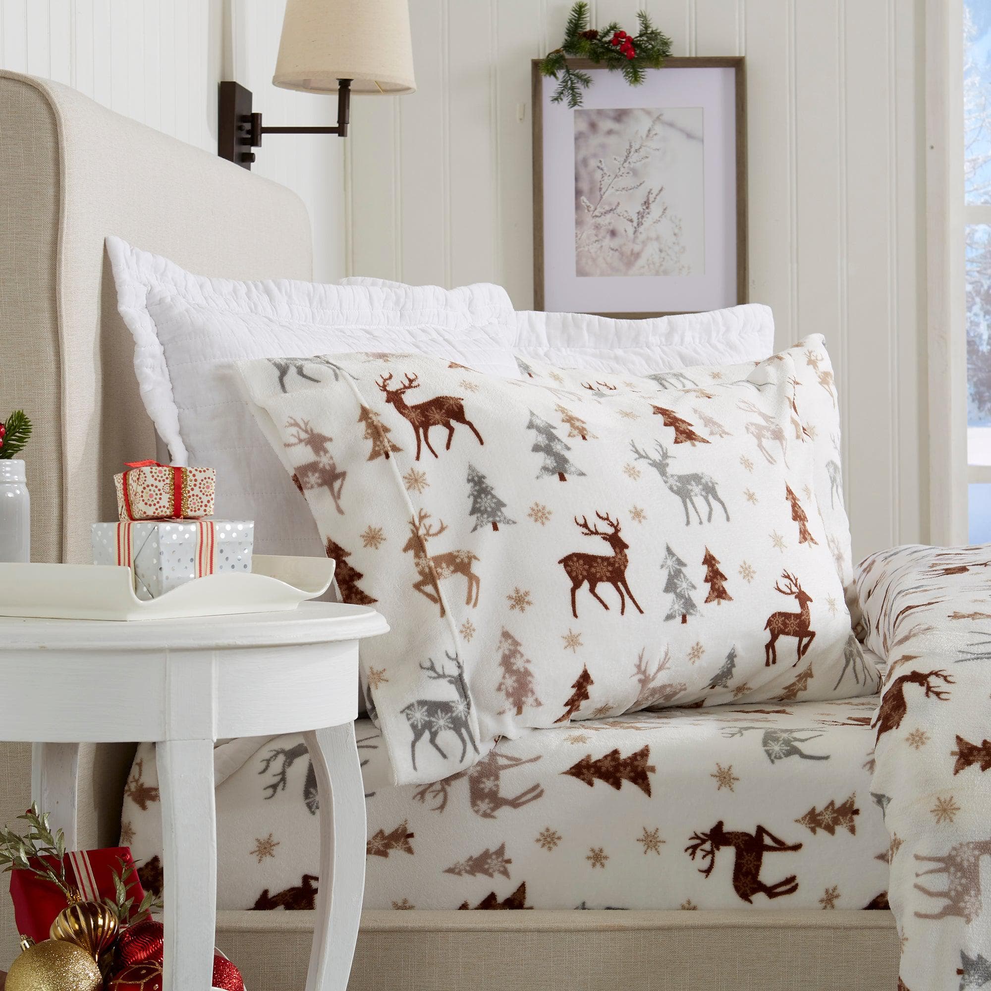 4-Piece Printed Plush Sheet - Velvet Luxe Collection