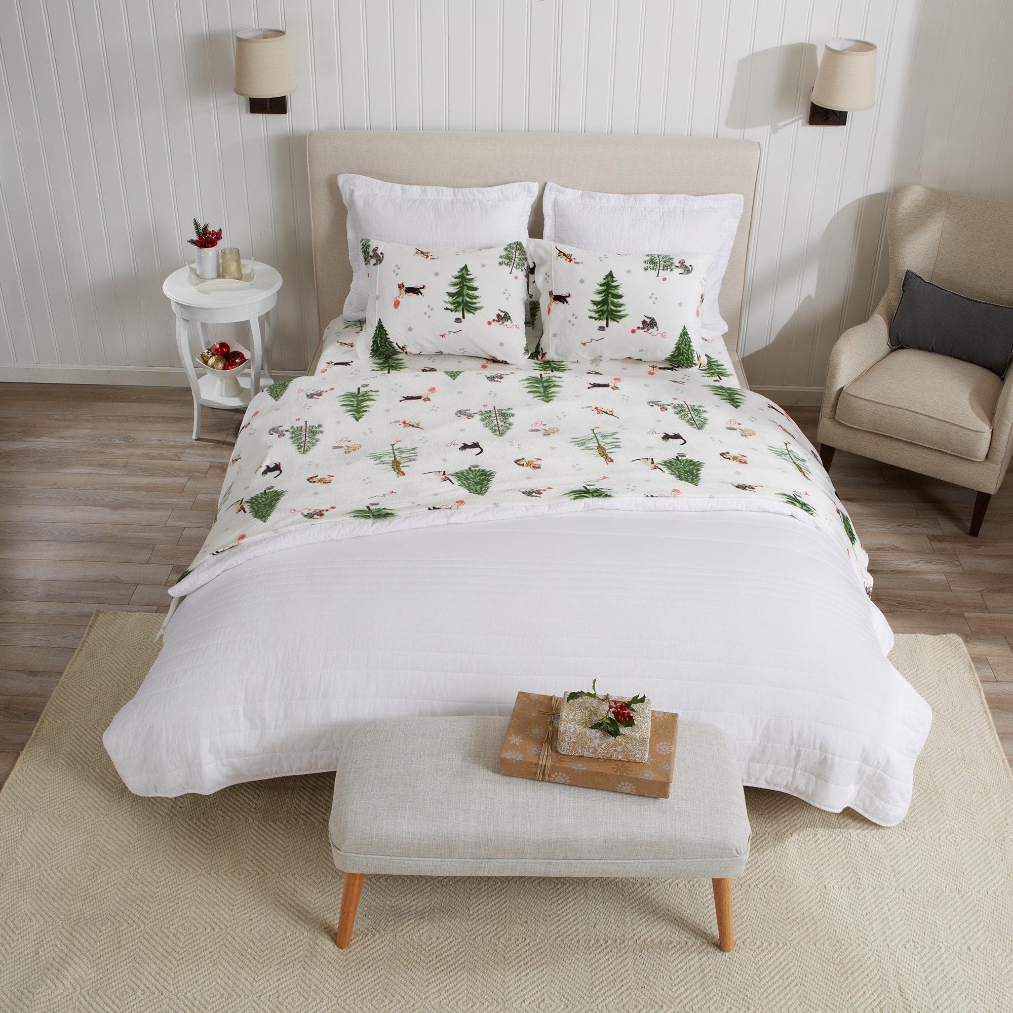 4-Piece Printed Plush Sheet - Velvet Luxe Collection